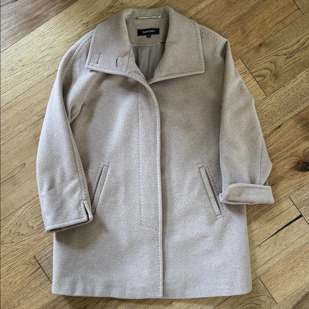 😊Ellen Tracy Neutral Taupe Single-Breasted Wool Pea Coat. Excellent Condition